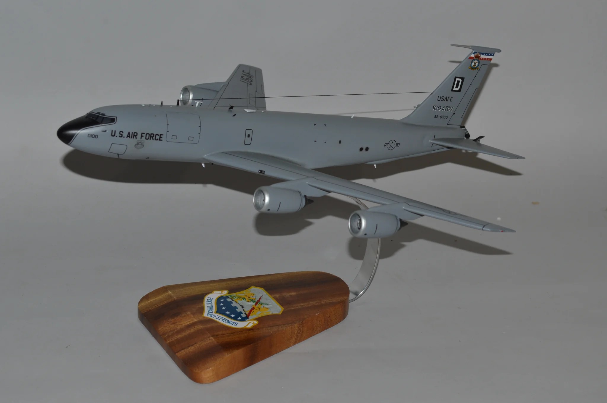 Boeing KC135R Stratotanker 101 ARW Scalecraft