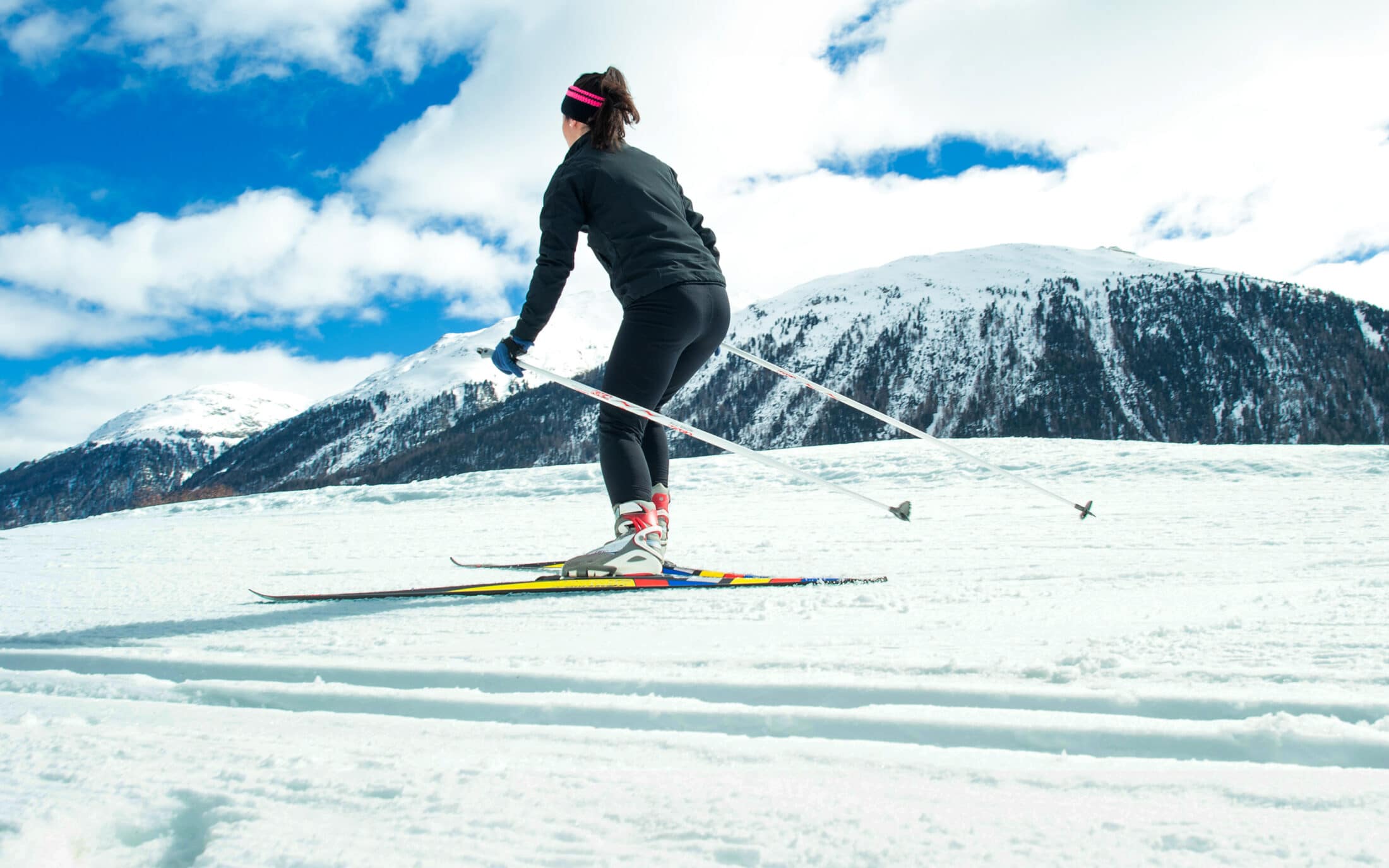 What Is Nordic Skiing? Nordic vs CrossCountry And Alpine Skiing
