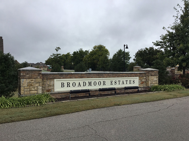 Broadmoor Scarborough Lane