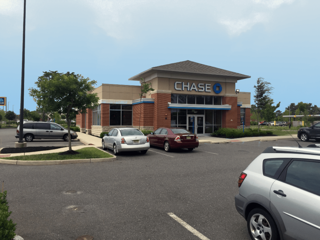 Multi/SingleTenant Commerical Real Estate Scarborough Properties