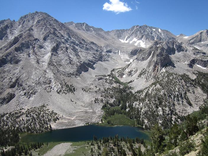 Pictures of Mt Tom via Horton Lakes