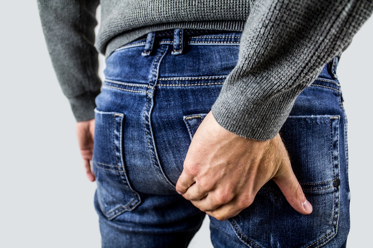 Pain where Butt Meets Back of Thigh Causes » Scary Symptoms