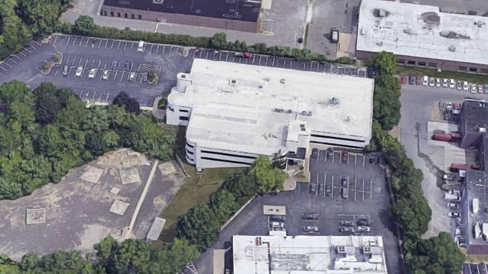 Board Oks site plan for distribution center at Hauppauge industrial
