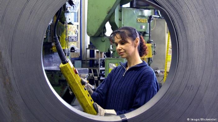 Germany sets out new law to find skilled immigrants InfoMigrants Germany sets out new law to find skilled immigrants InfoMigrants
