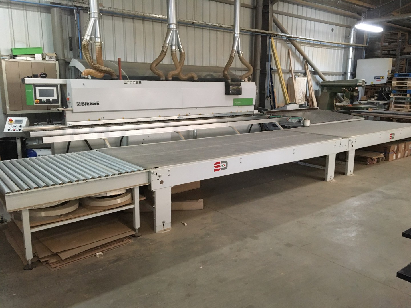 Plaqueuse de chant Biesse edge Akron 1440a Vente de machines à bois