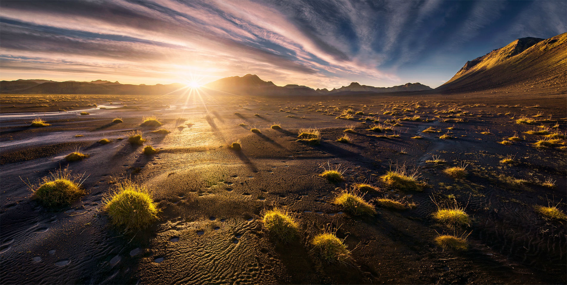 On Top of the World with Max Rive Scene360