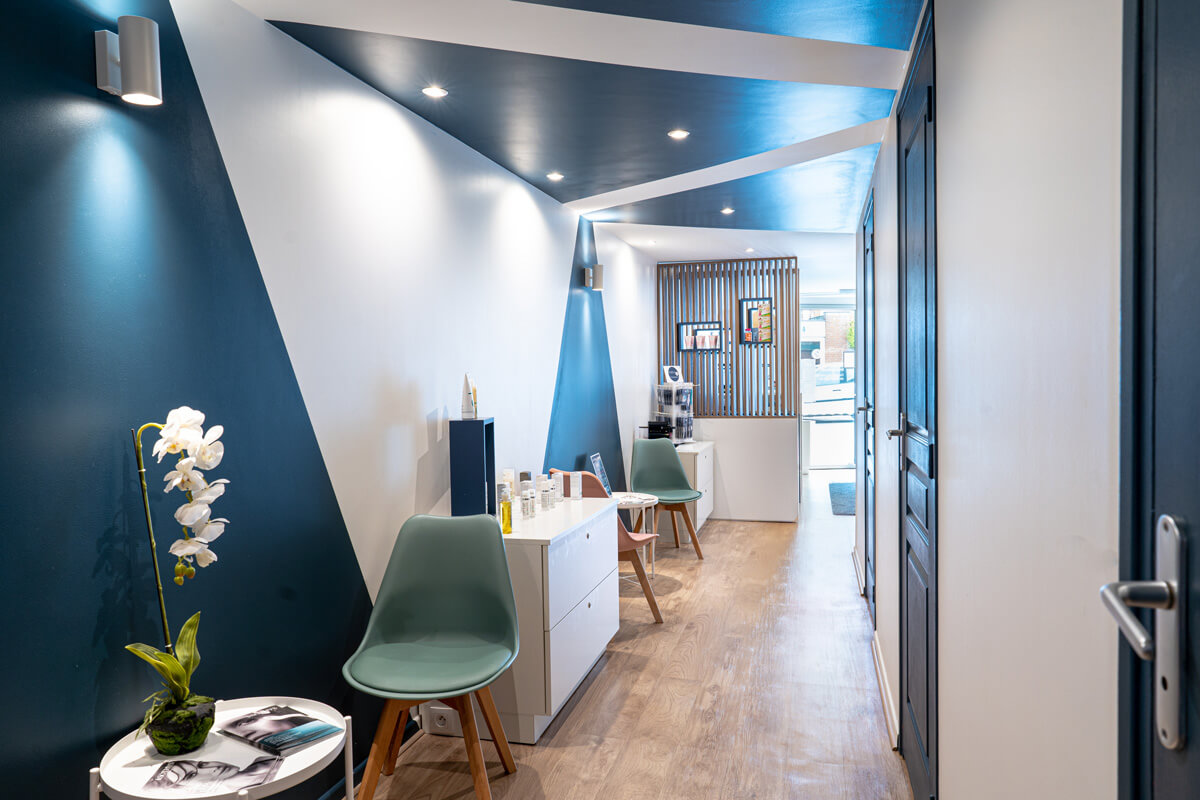 Buisson Lille Salon de beauté de 80 m² Scènes en couleurs