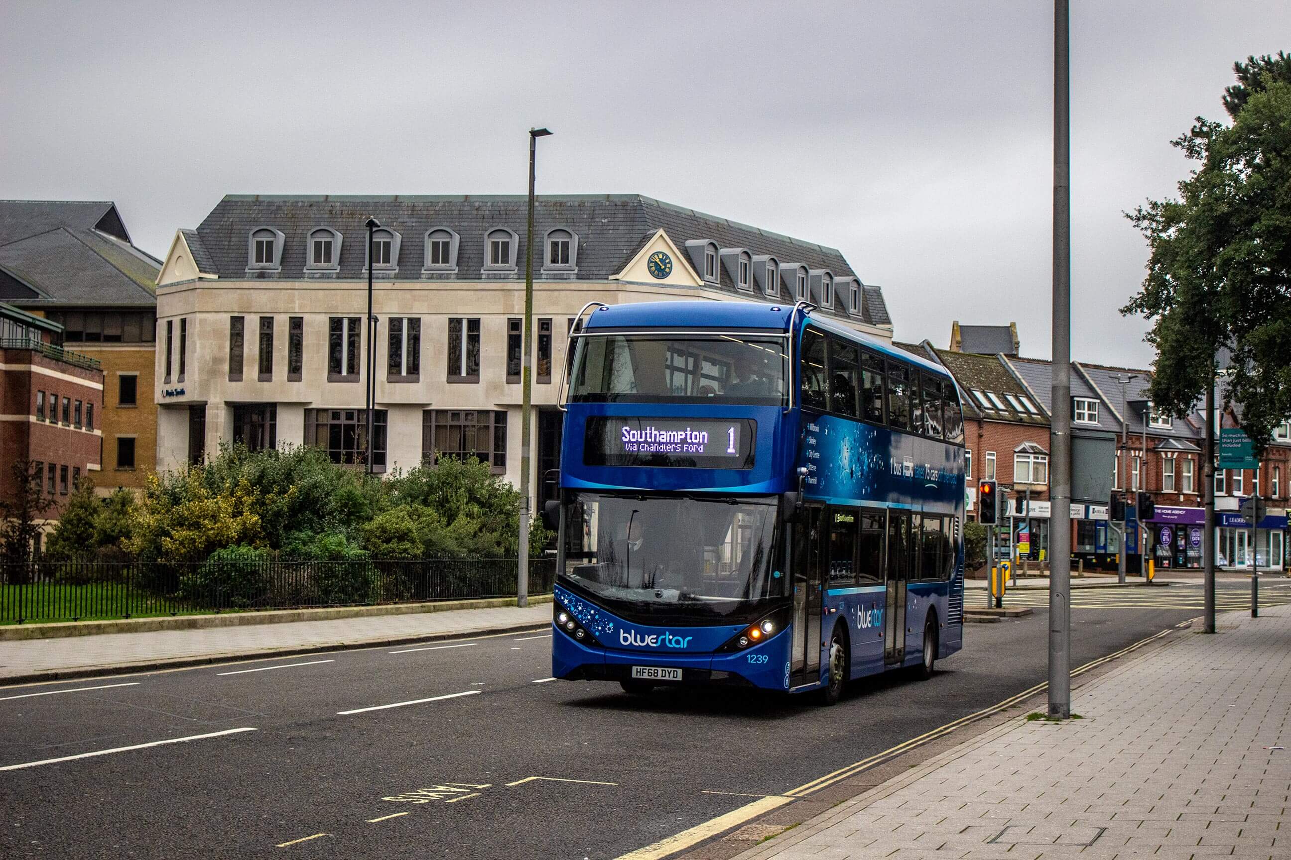 Winchester to Southampton via Chandlers Ford Bluestar 1 Scenic Buses