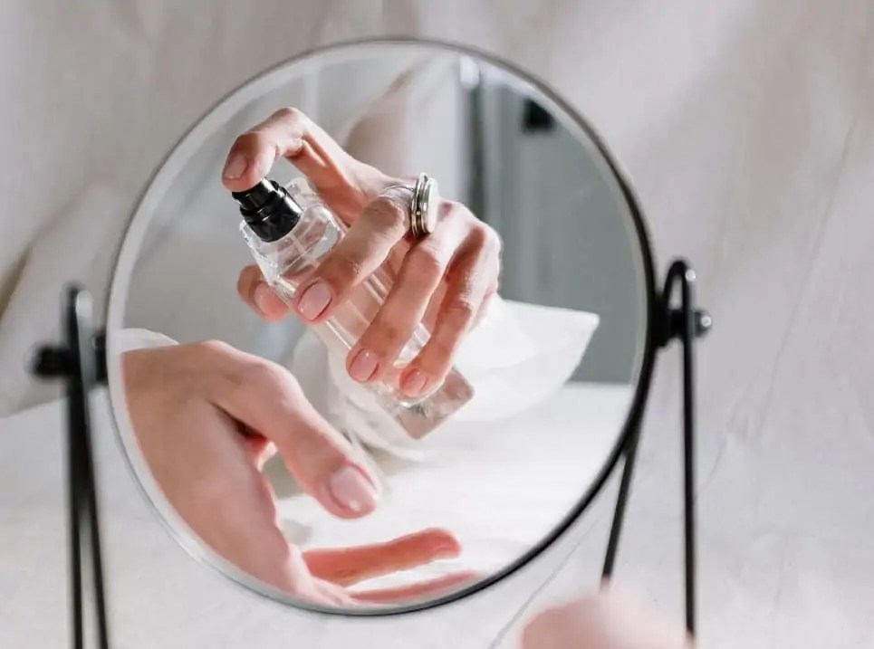 Best Sunflower Perfume Guide Your Top 8 Sunshine Scents Scent Chasers