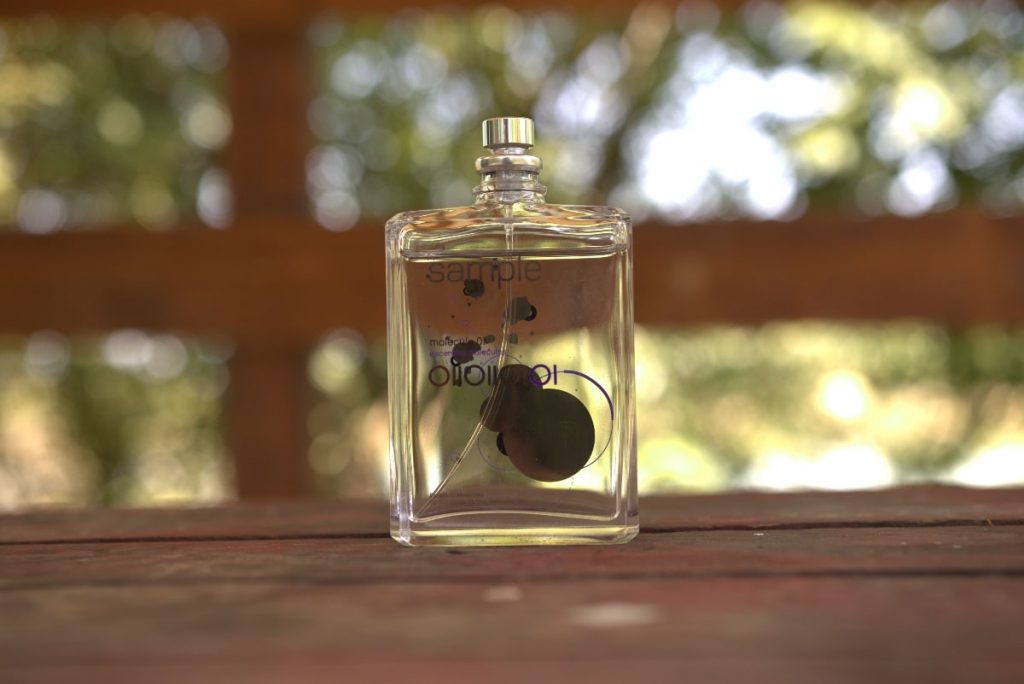 Escentric Molecules Molecule 01 Review: The Abstract Side Of Perfumery - Scent Grail