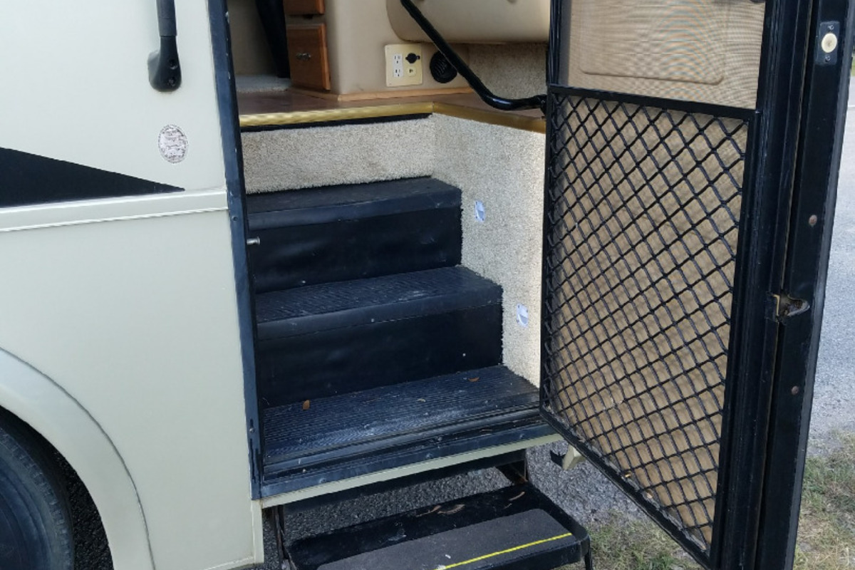 2006 Monaco 34PDD La Palma XL in Austin, TX