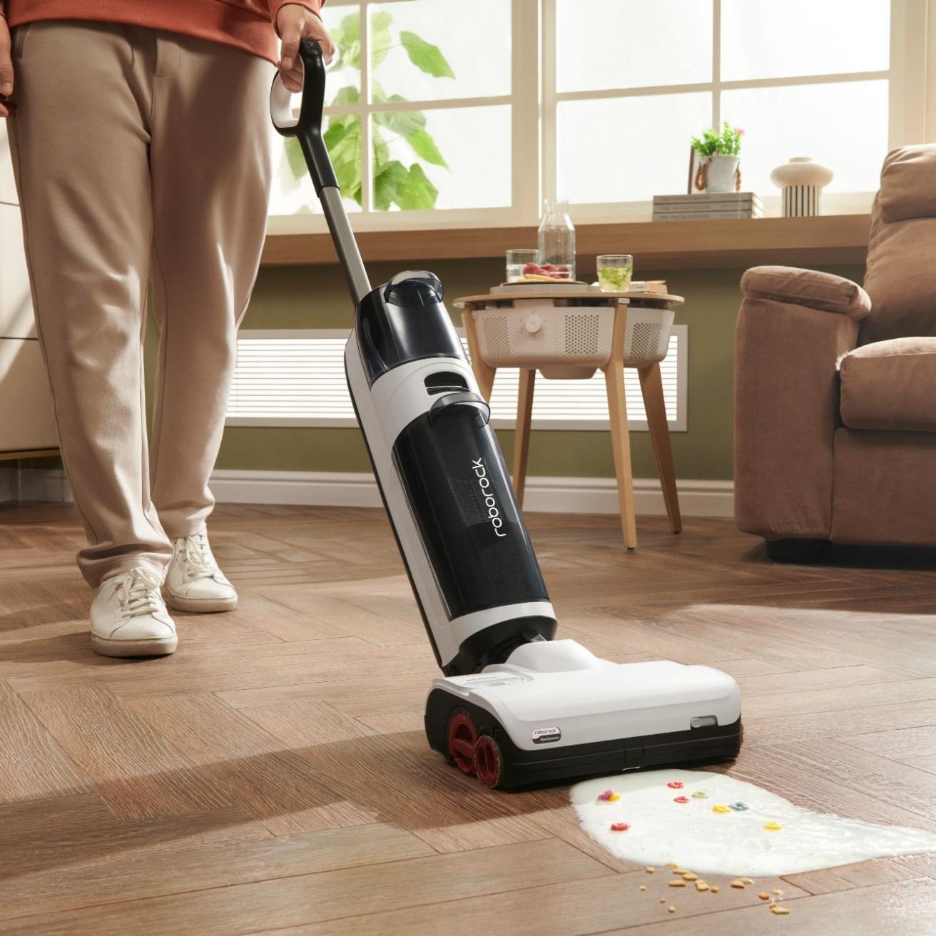 Wischsauger im Test Eufy Mach V1 Ultra & Roborock Dyad Pro