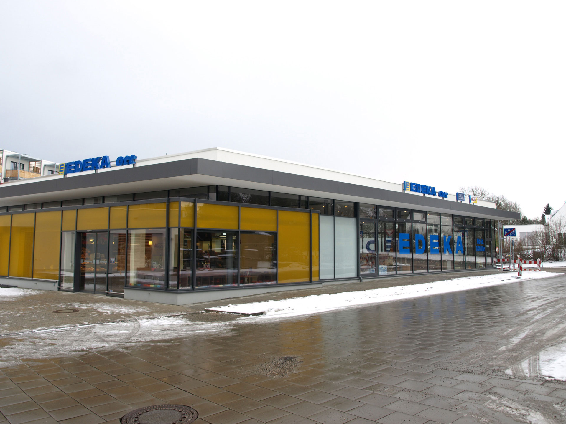 EDEKACenter, Regensburg SCHAKO Deutschland