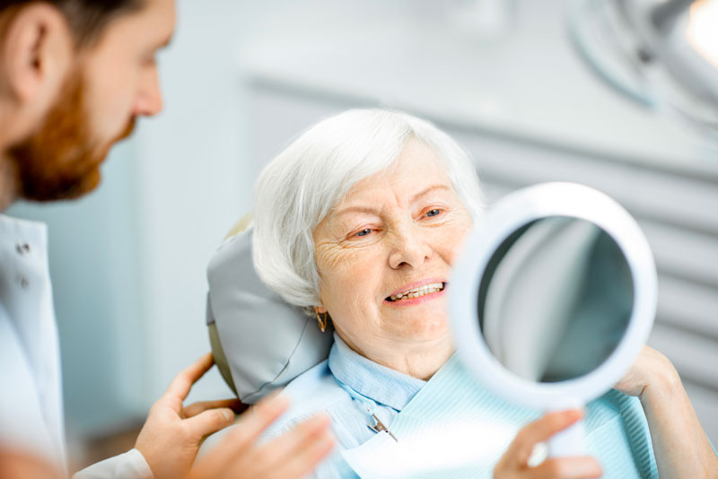 Dentist for Seniors Mississauga, ON Excellent Senior Dental Care