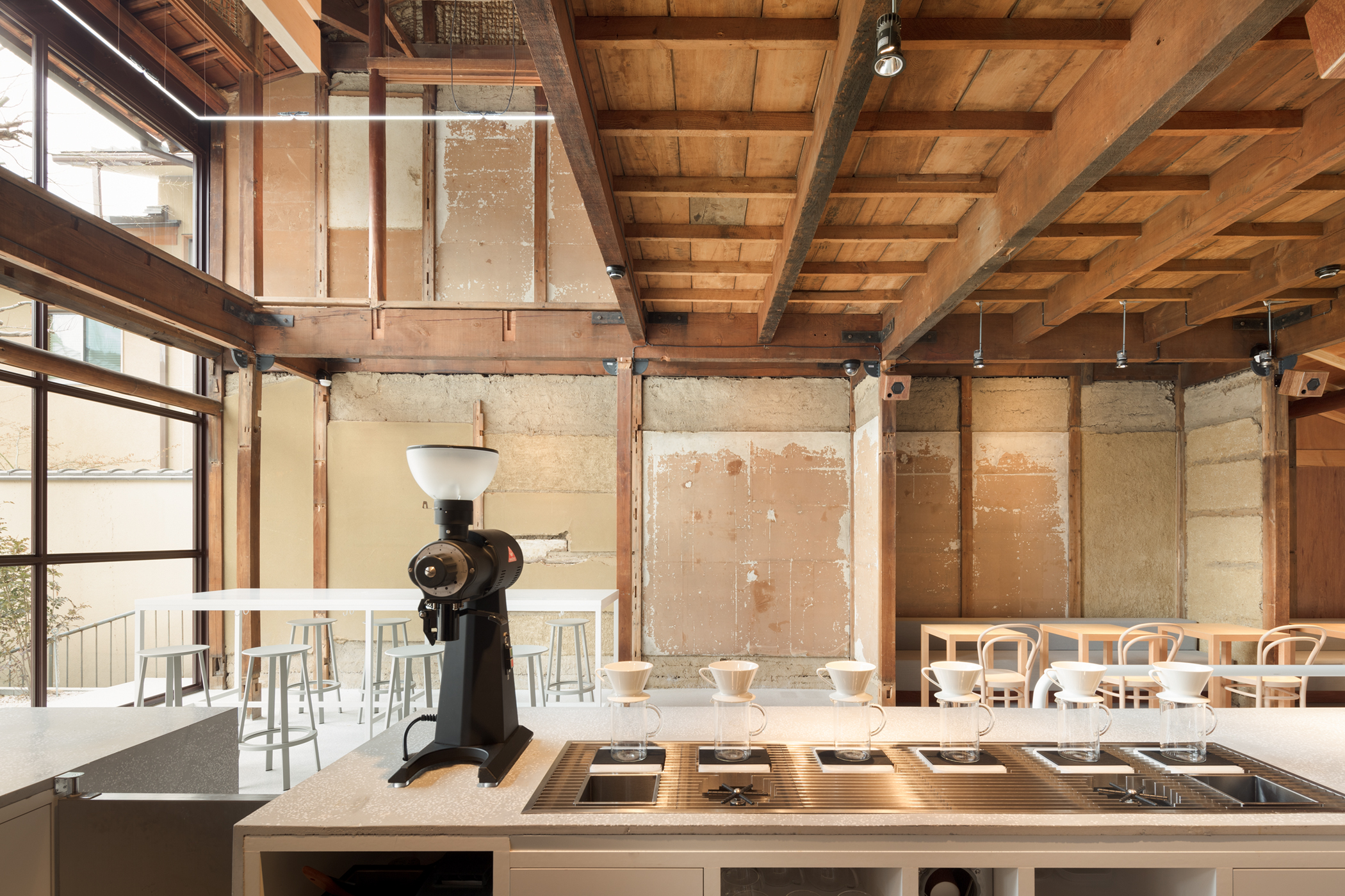 Blue Bottle Coffee Kyoto Cafe Schemata Architects / Jo Nagasaka
