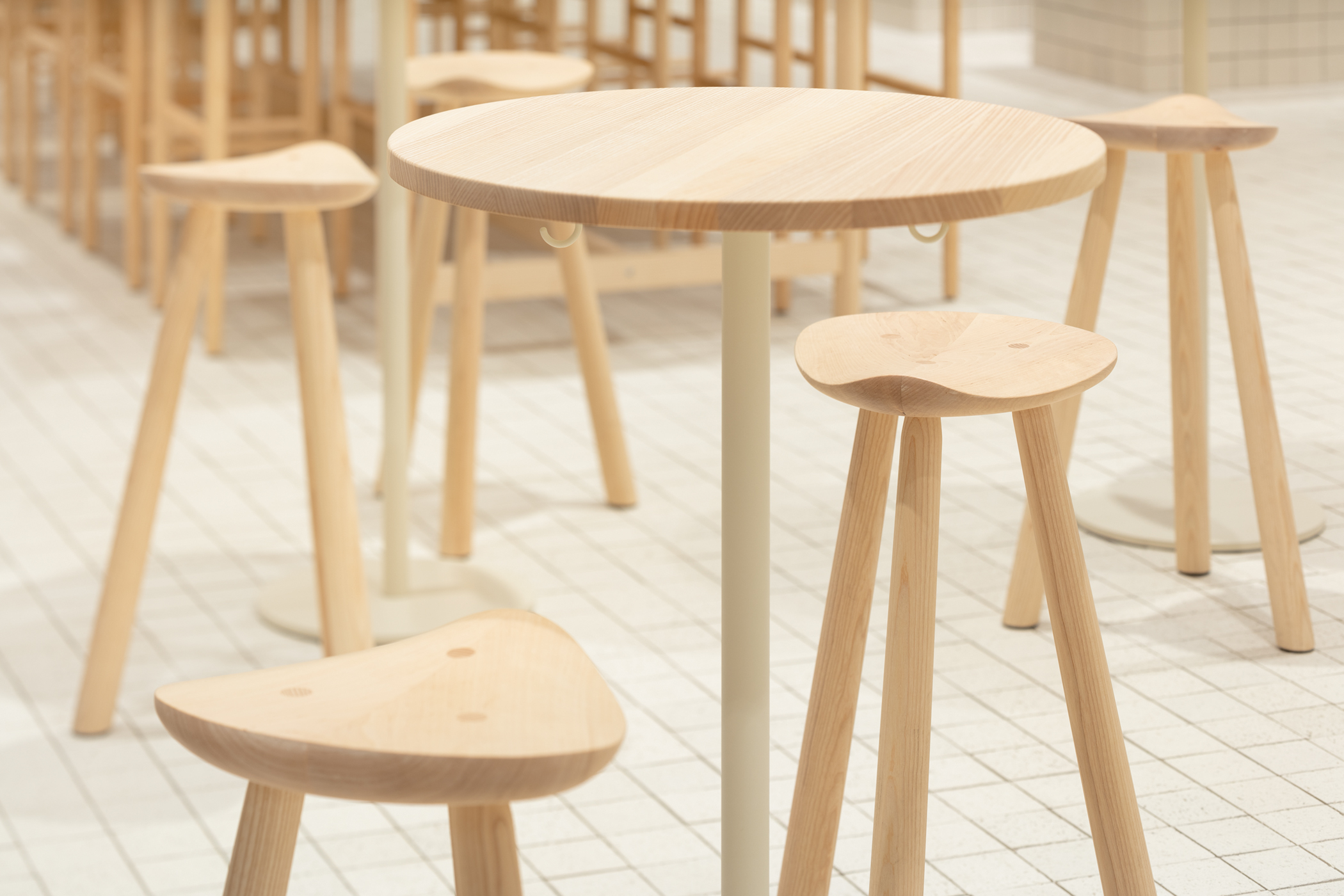 Blue Bottle Coffee Ginza Cafe Schemata Architects / Jo Nagasaka