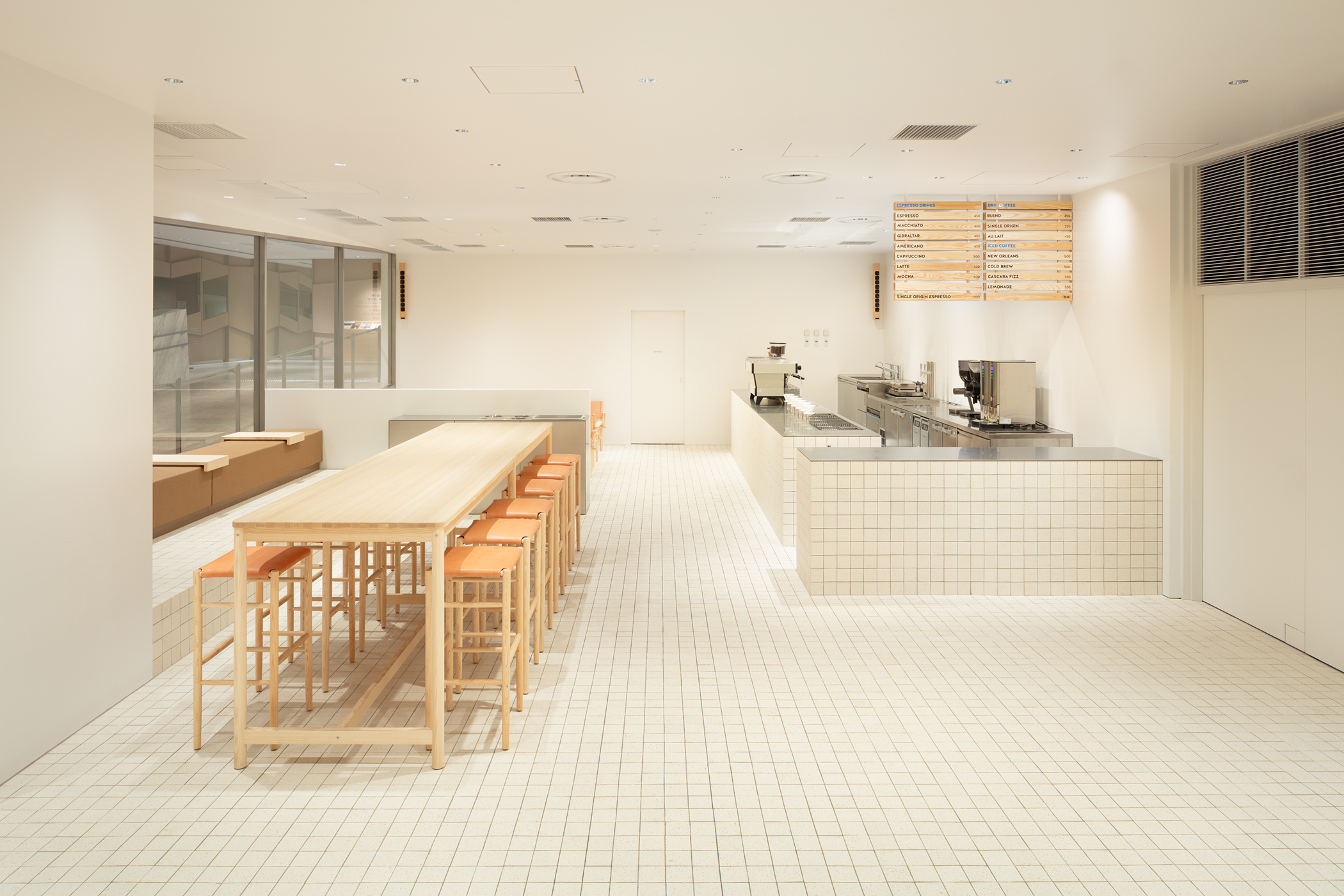 Blue Bottle Coffee Ginza Cafe Schemata Architects / Jo Nagasaka