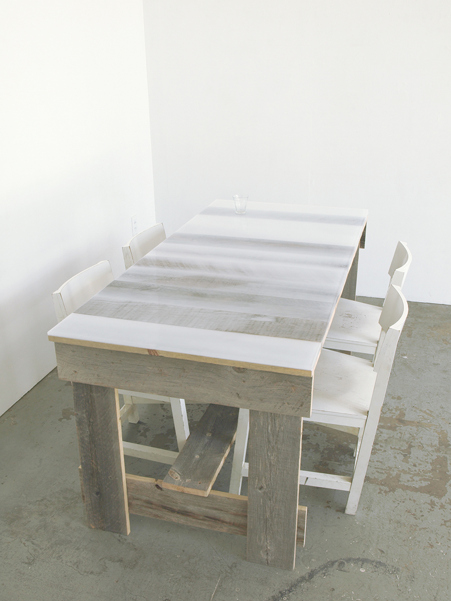 Flat Table Schemata Architects / Jo Nagasaka