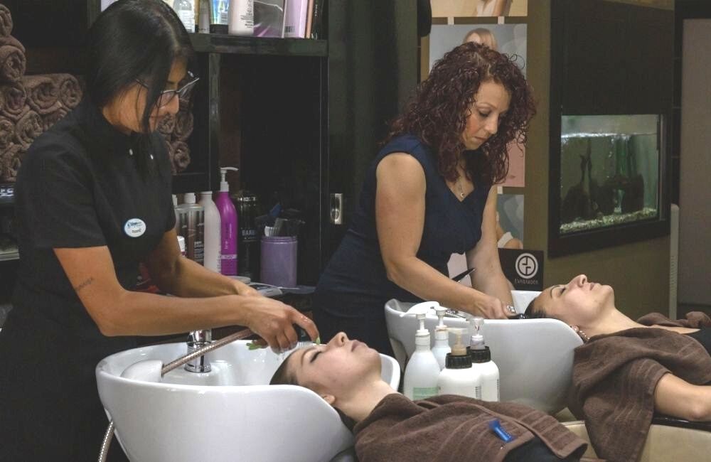 Schere Complex Spa, Hair Salon, Barber and Cafe in Mellieha, Malta