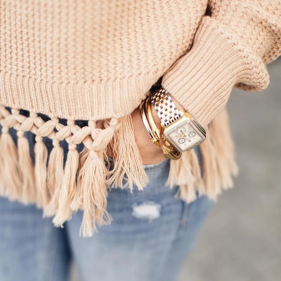How to Wear Bracelets with All Your Fall Sweaters Schiffman's Jewelers