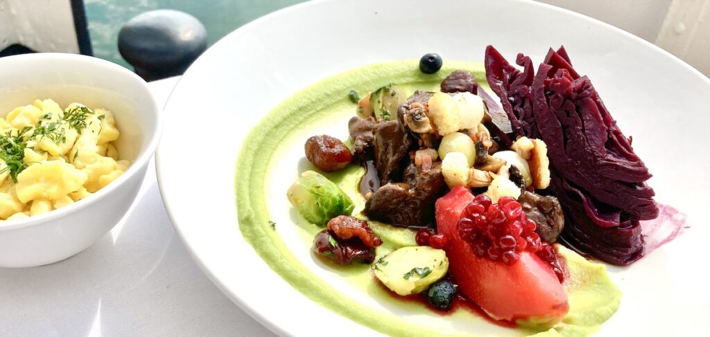 Tischreservation & Öffnungszeiten Schiffrestaurant Wilhelm Tell Luzern