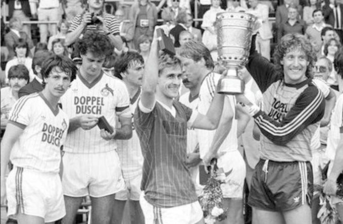 DFBPokal Finale in Köln, 11.06.1983 schmusa.de