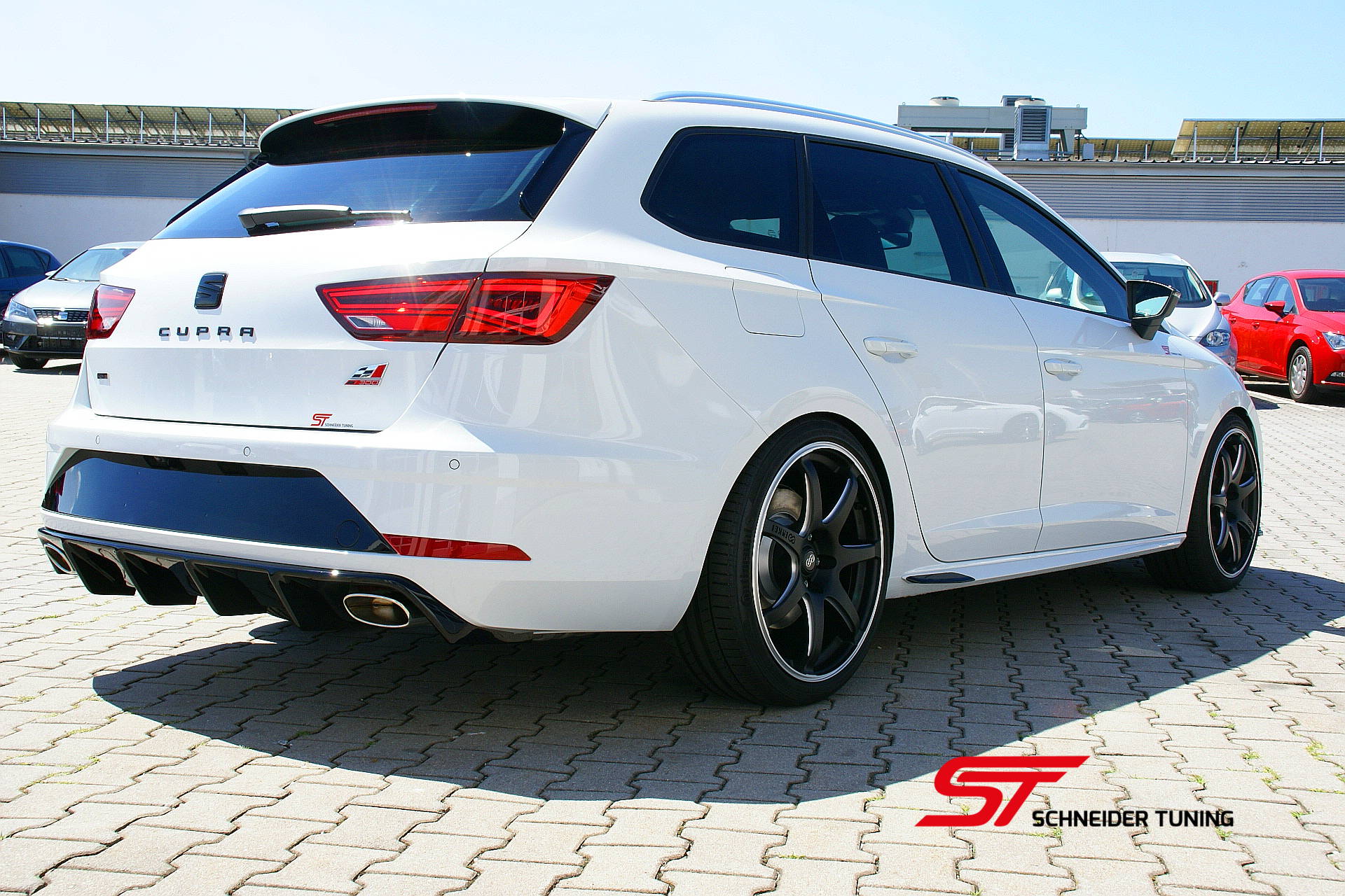 Seat Leon Cupra ST 300 allrad Schneider Tuning