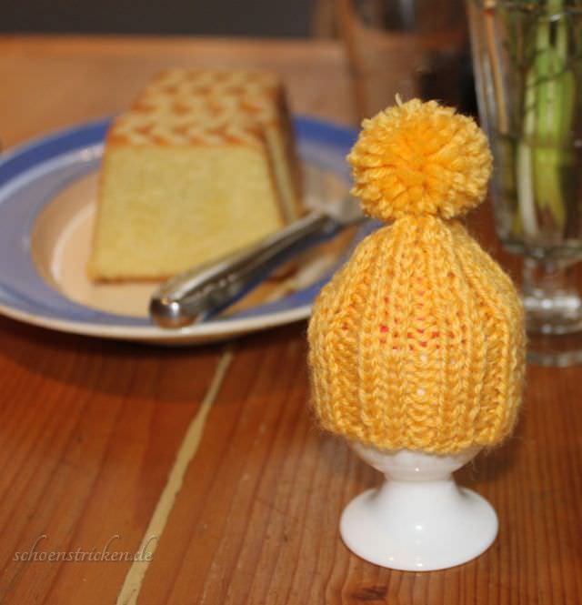 Einfache EierwärmerPudelmützen stricken SCHOENSTRICKEN.de