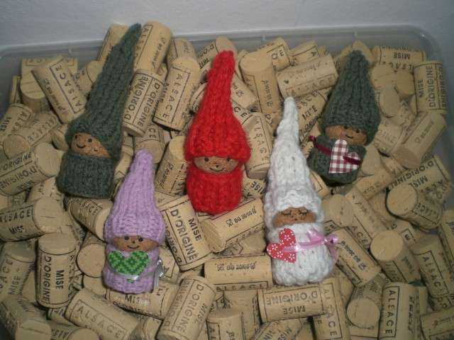 schoenstricken.de Strickwichtel aus Korken basteln