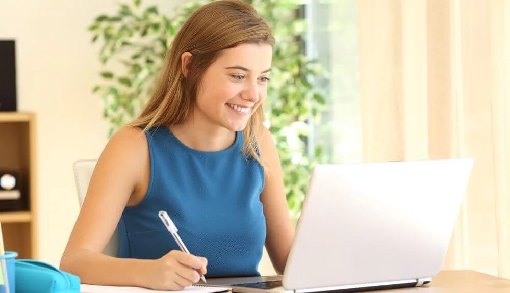 Getting Into Graduate School with a Low GPA Scholarships360