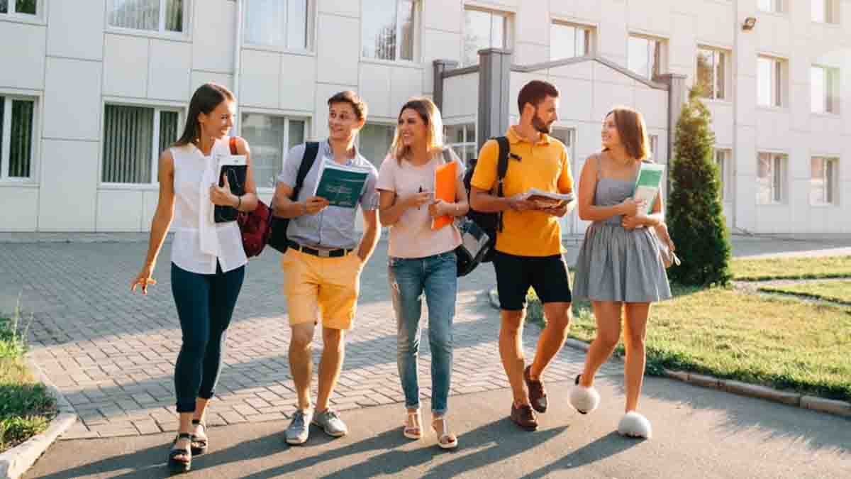 Quaker Colleges 2022 (Expert Research)