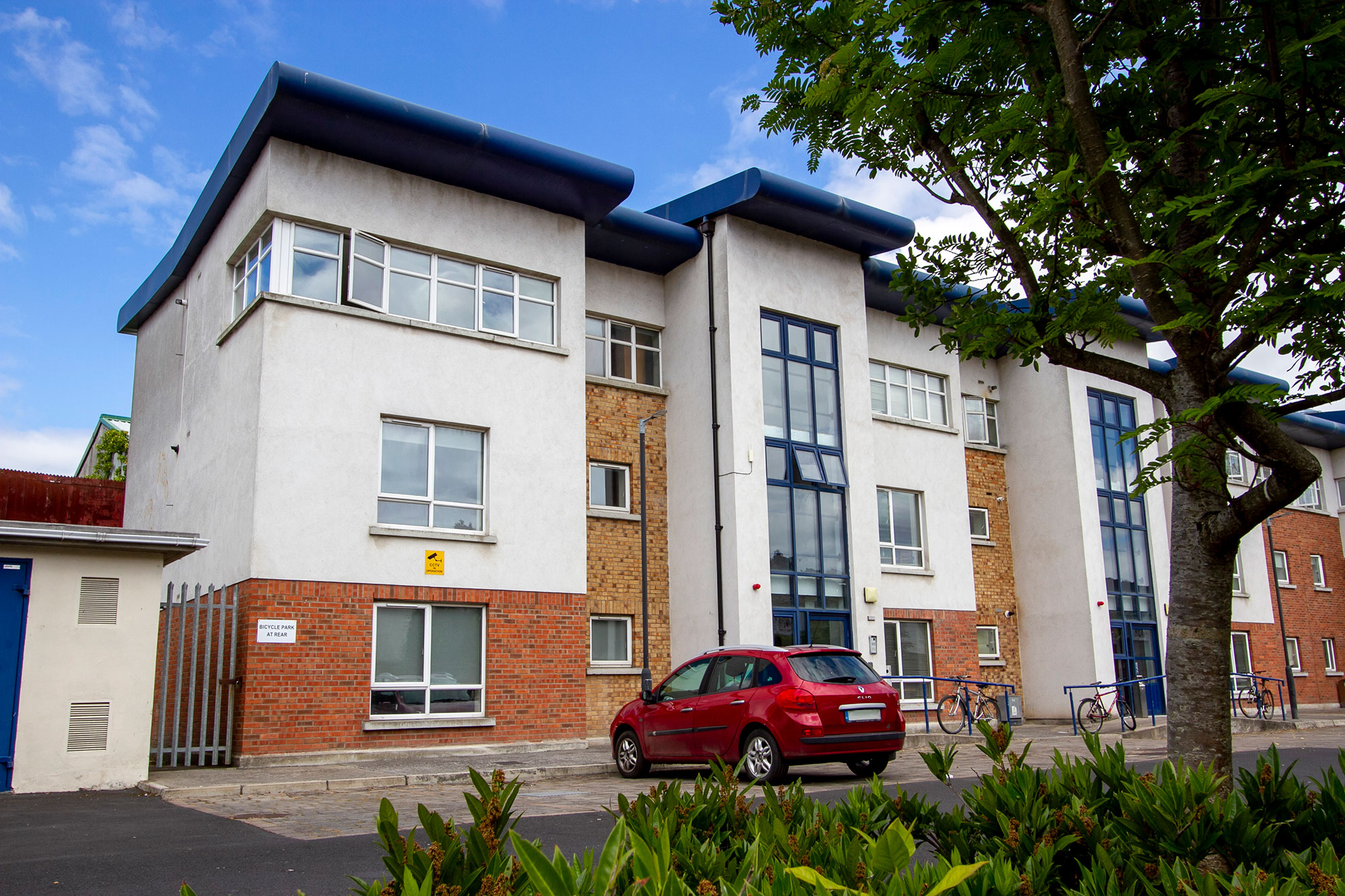 Student Apartments Schoolhouse Court