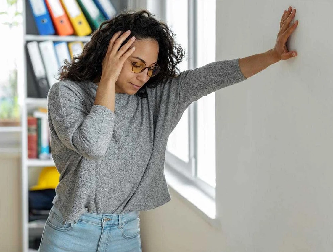 Dizziness or lightheadedness when standing up Causes, Symptoms, and