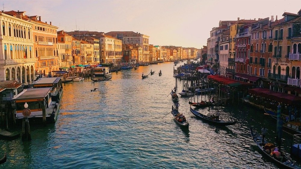 VENEDIG La Serenissima Milamicha schreibt