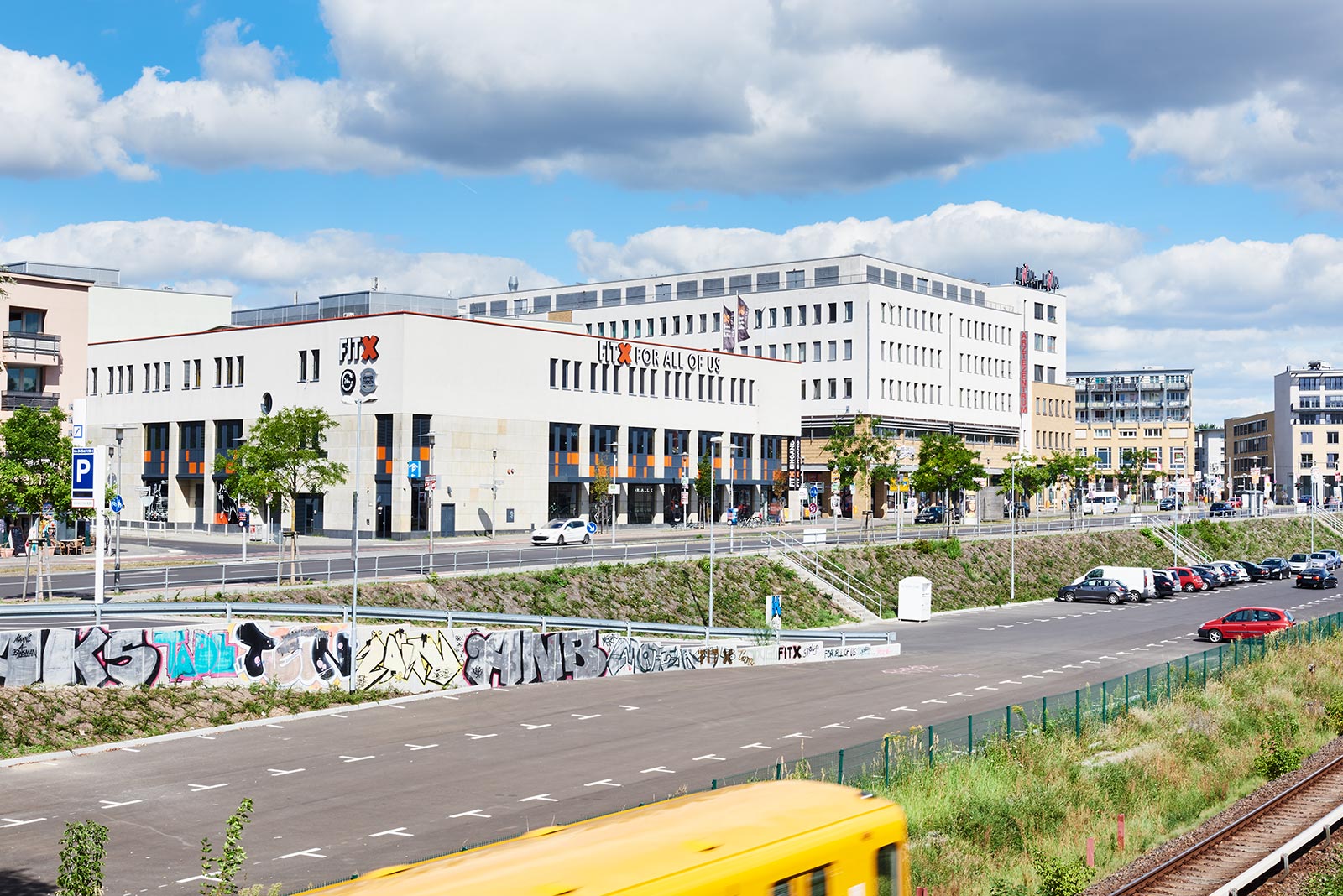 Berlin (Hellersdorf) • Schulte Immobilien