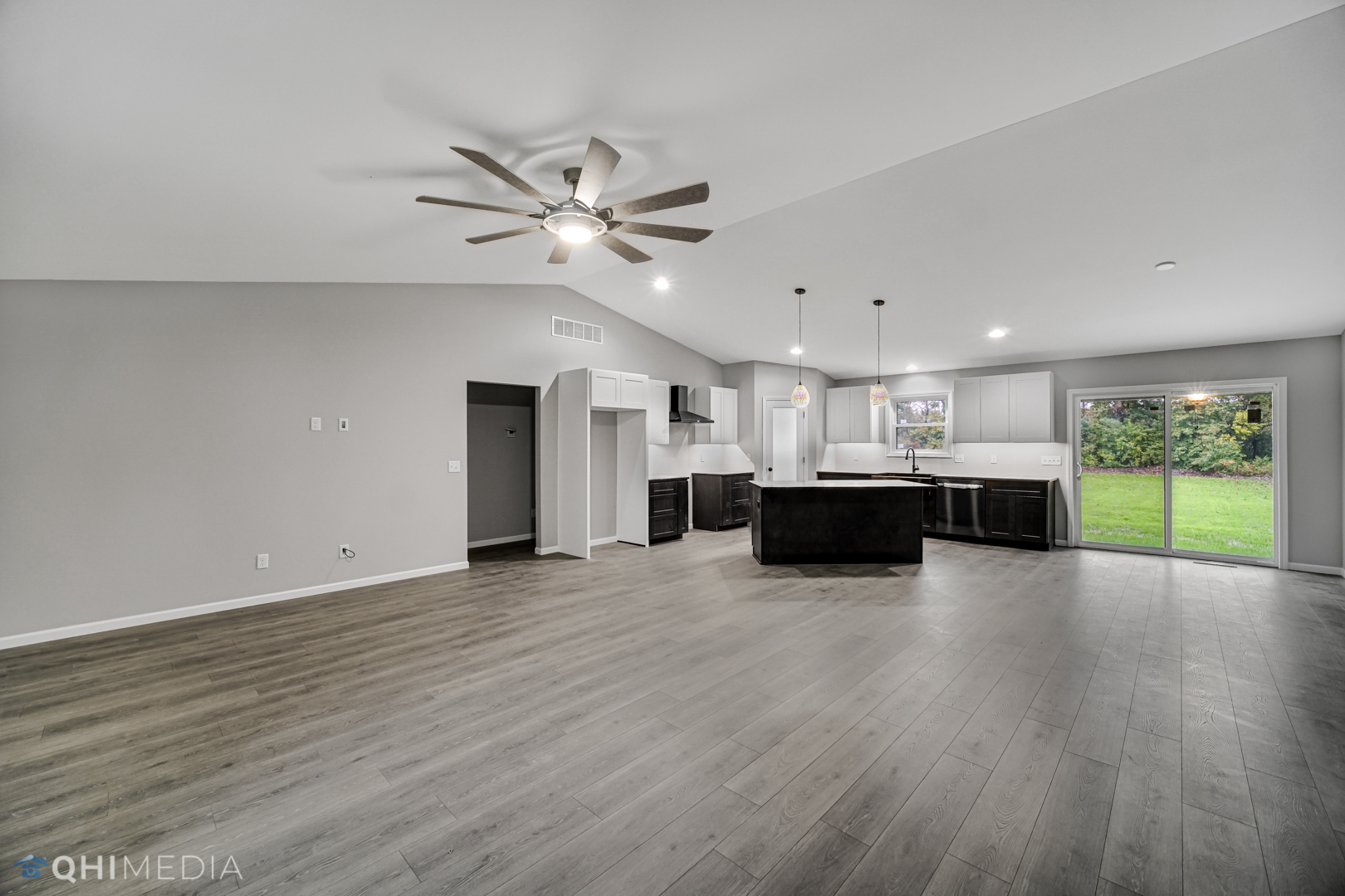 MEEKS CONSTRUCTION • Schupp Real Estate