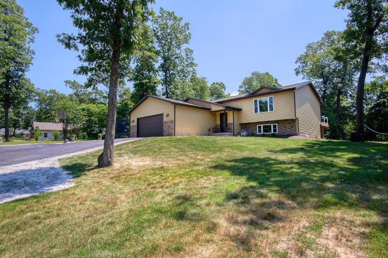 MEEKS CONSTRUCTION • Schupp Real Estate