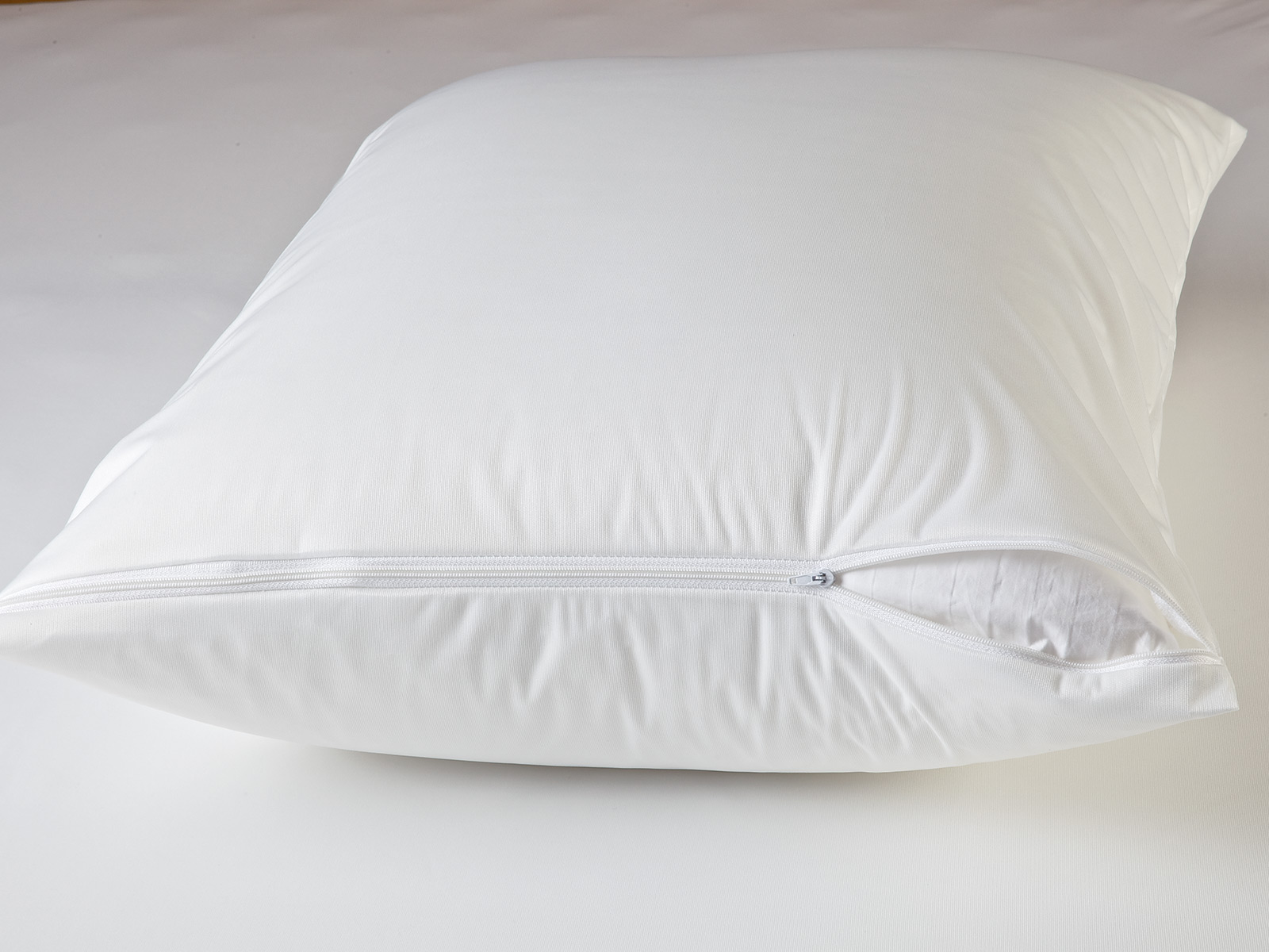 Bed Bug Protectors Luxury Duvet Covers Luxury Bedding Italian Bed