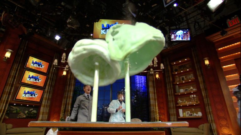 Science Bob Elephant's Toothpaste reaction with Neil Patrick Harris on