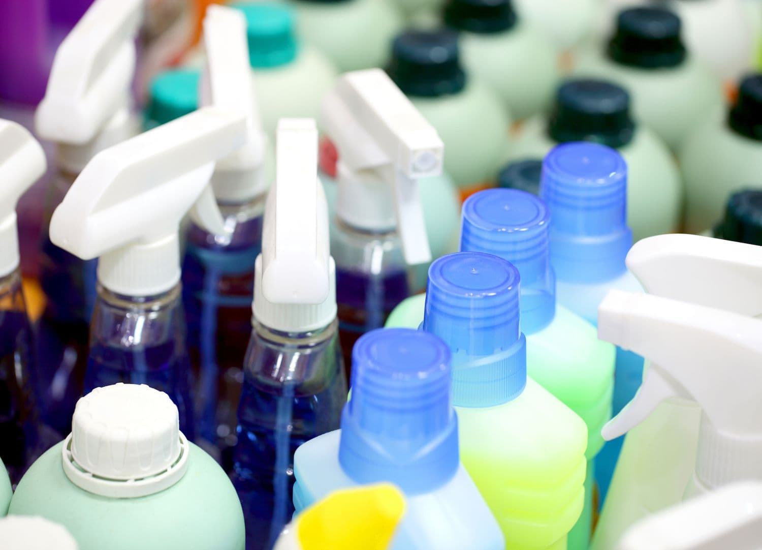 Household Chemicals You Should Never Mix Science Sensei