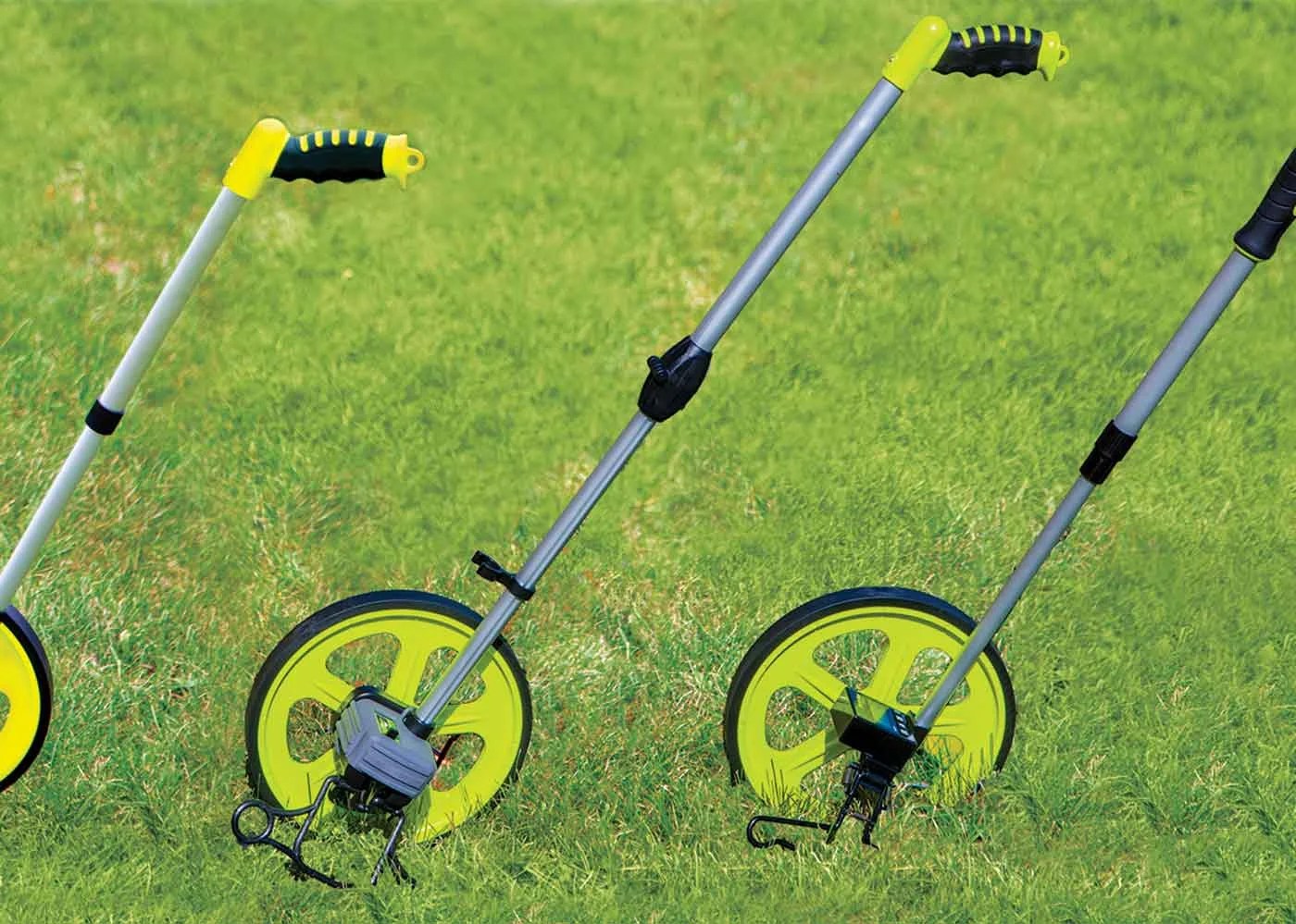 16 Best Measuring Wheels Reviewed with Buyer’s Guide