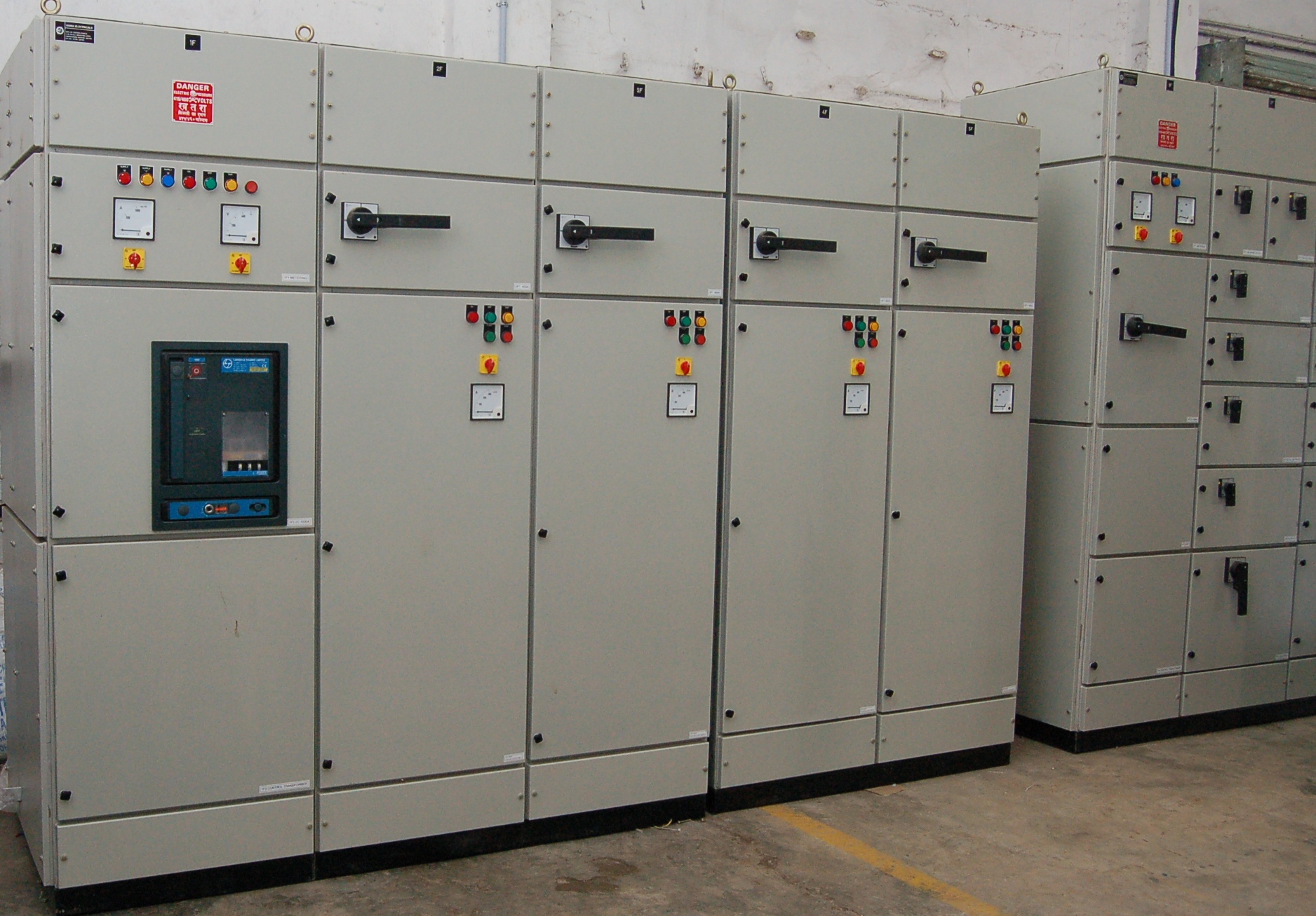Automatic Electrical Control Panel Manufacturers, VFD