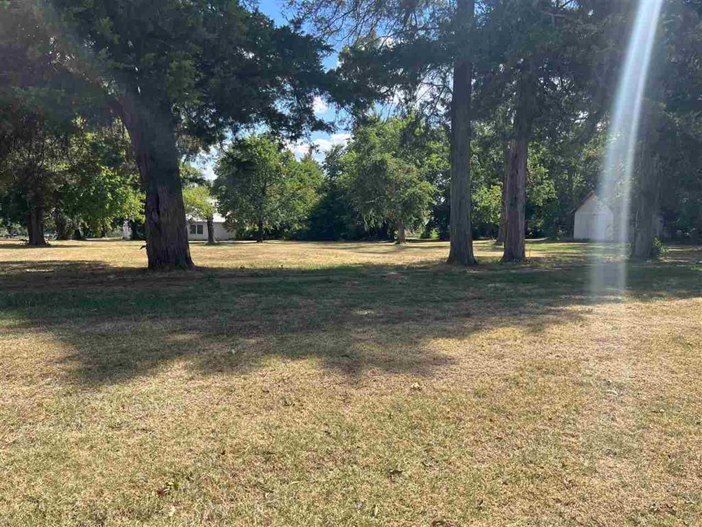 4 Lots in Perry, OK Warner and Associates Real Estate