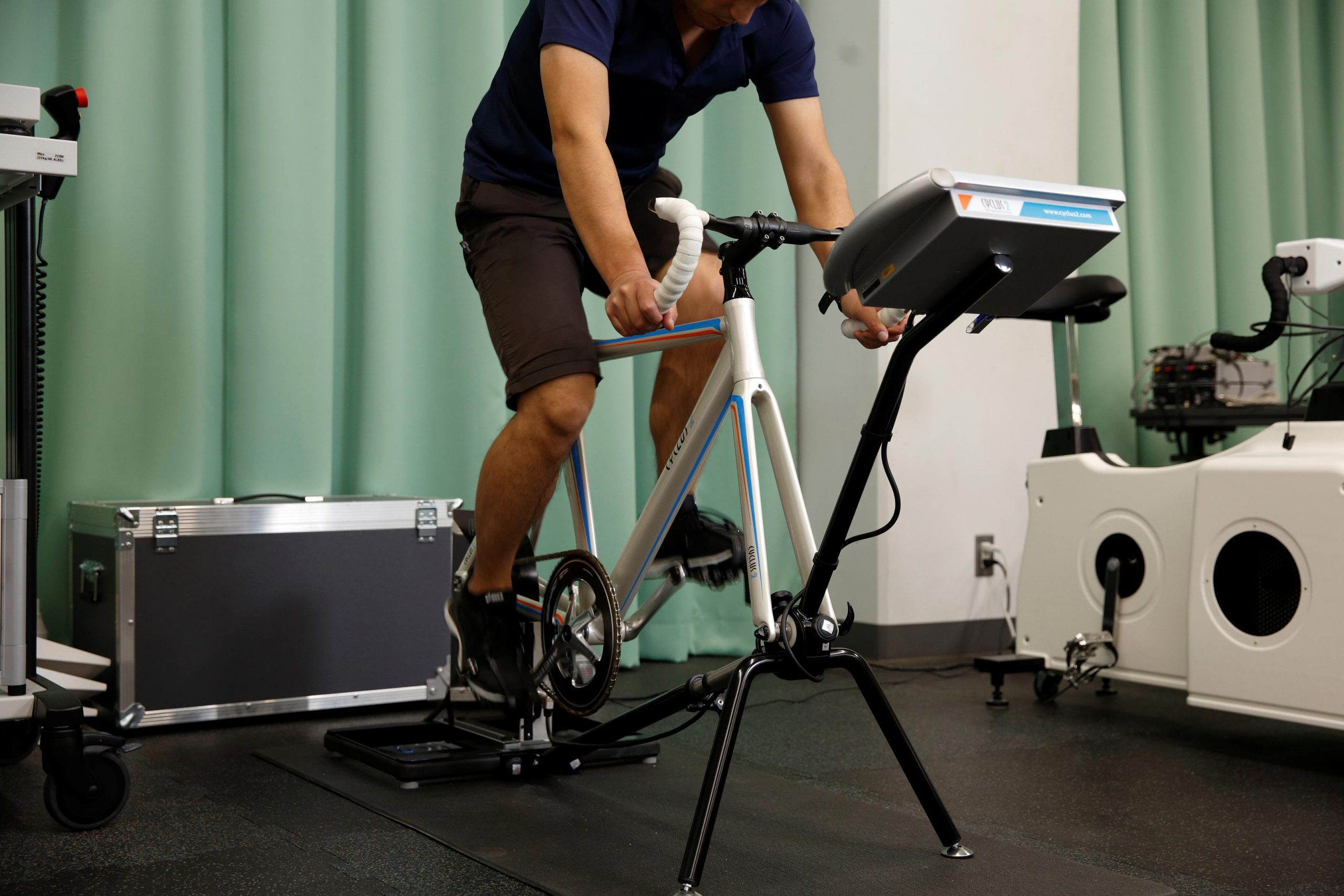Backward Over Forward Eccentric Cycling Offers More Benefits and