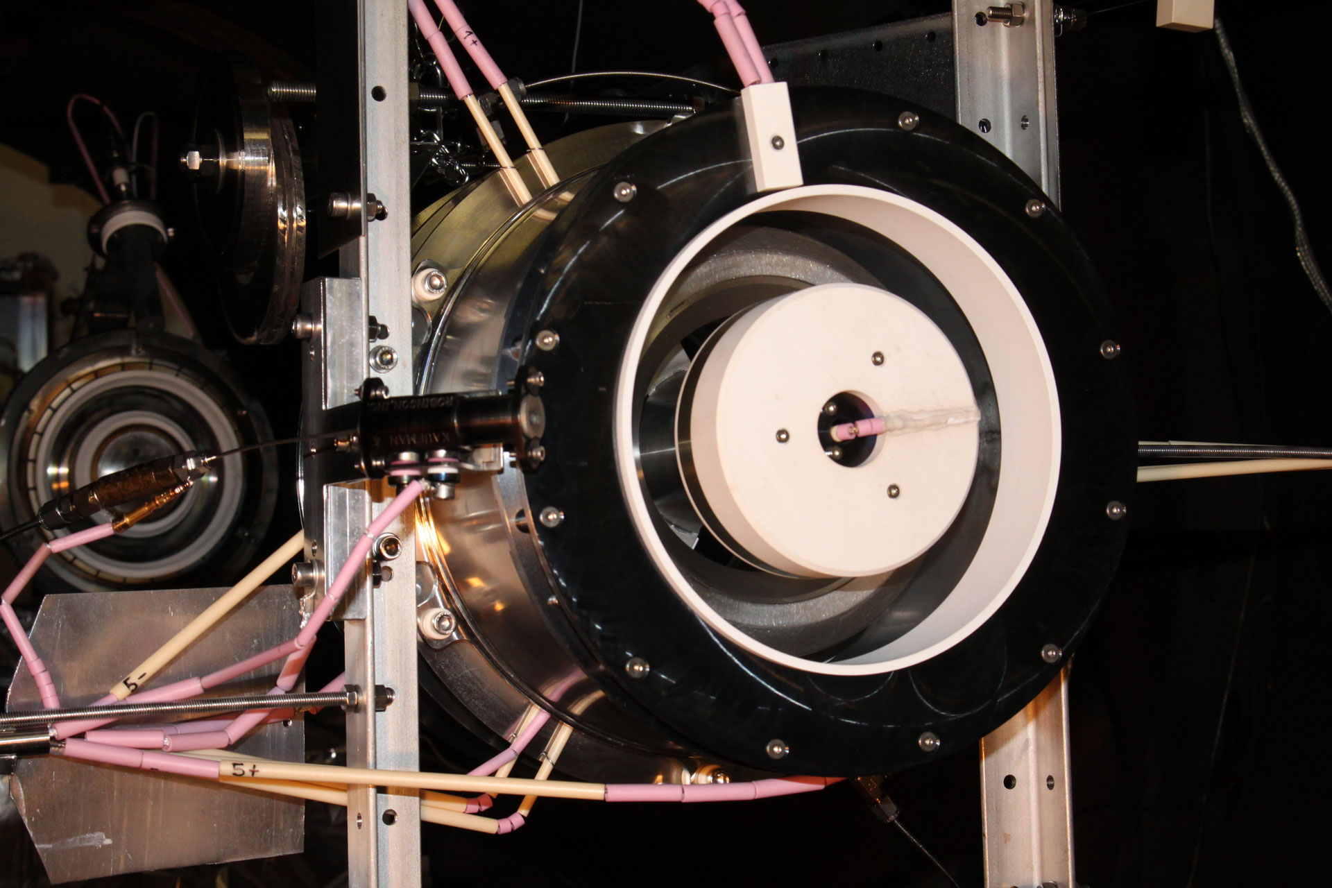Scientists Complete WorldFirst Firing of AirBreathing Electric Thruster
