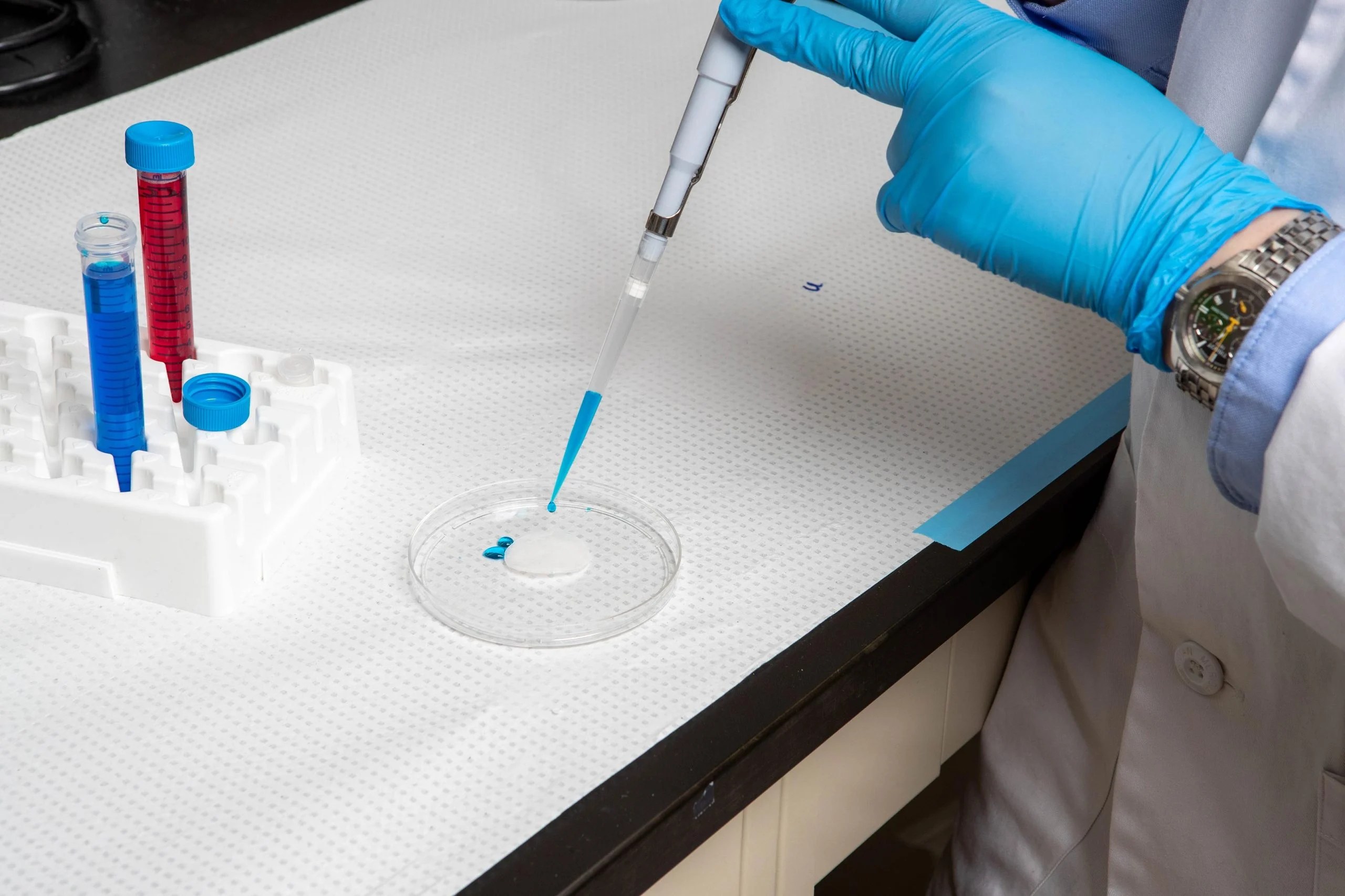 Researchers Create Ultimate NonStick Coating That Repels Everything