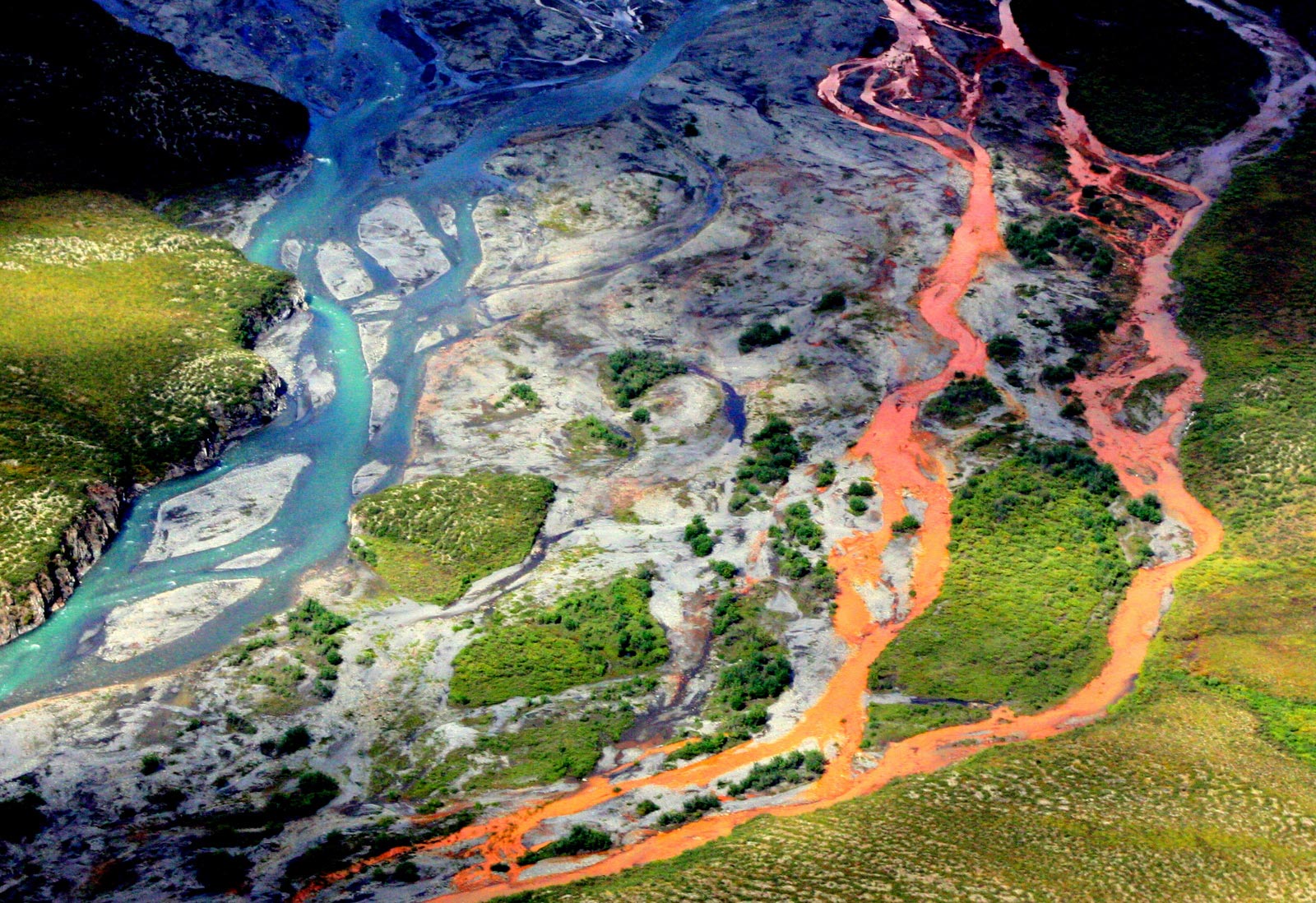 Climate Change Oddity Rivers in Alaska Are Turning Orange