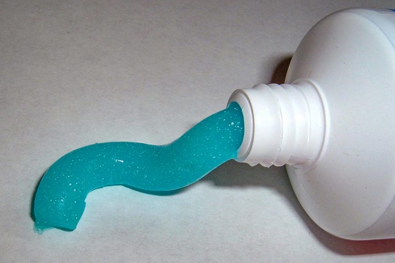 Unified Physics Theory Explains How Materials Transform From Solids to Liquids