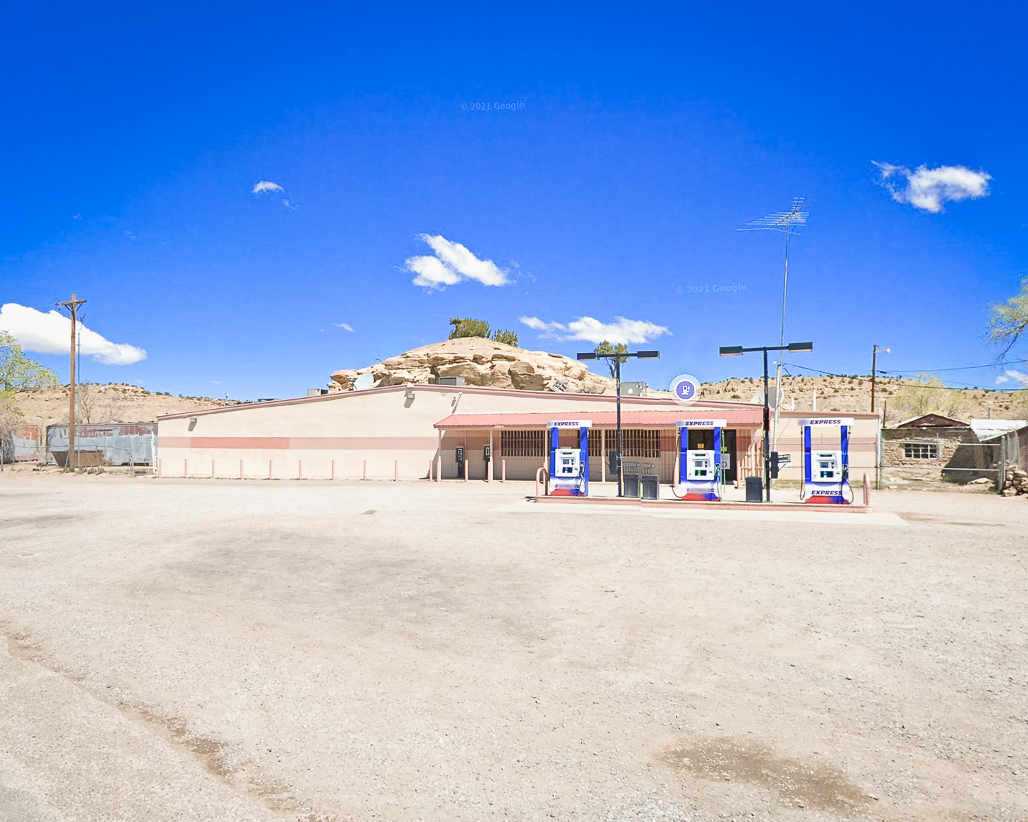 Torreon Store & Gas Station Control Checkpoint Scooter Cannonball