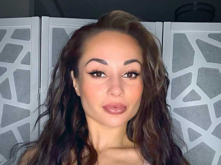 Crystal Rush – Facial, Pics, Bio, Age, Height, Wiki, Net Worth, Feet